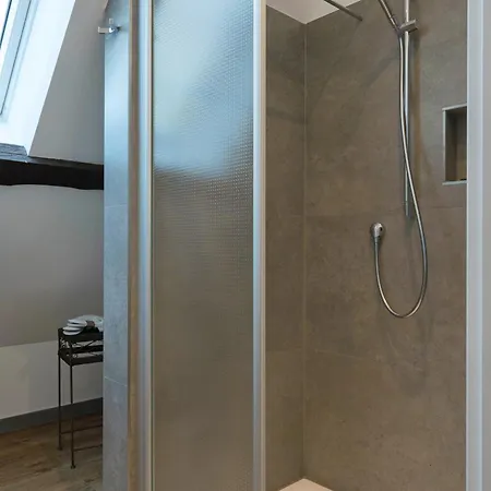 Ahrenshof 8 Apartman *